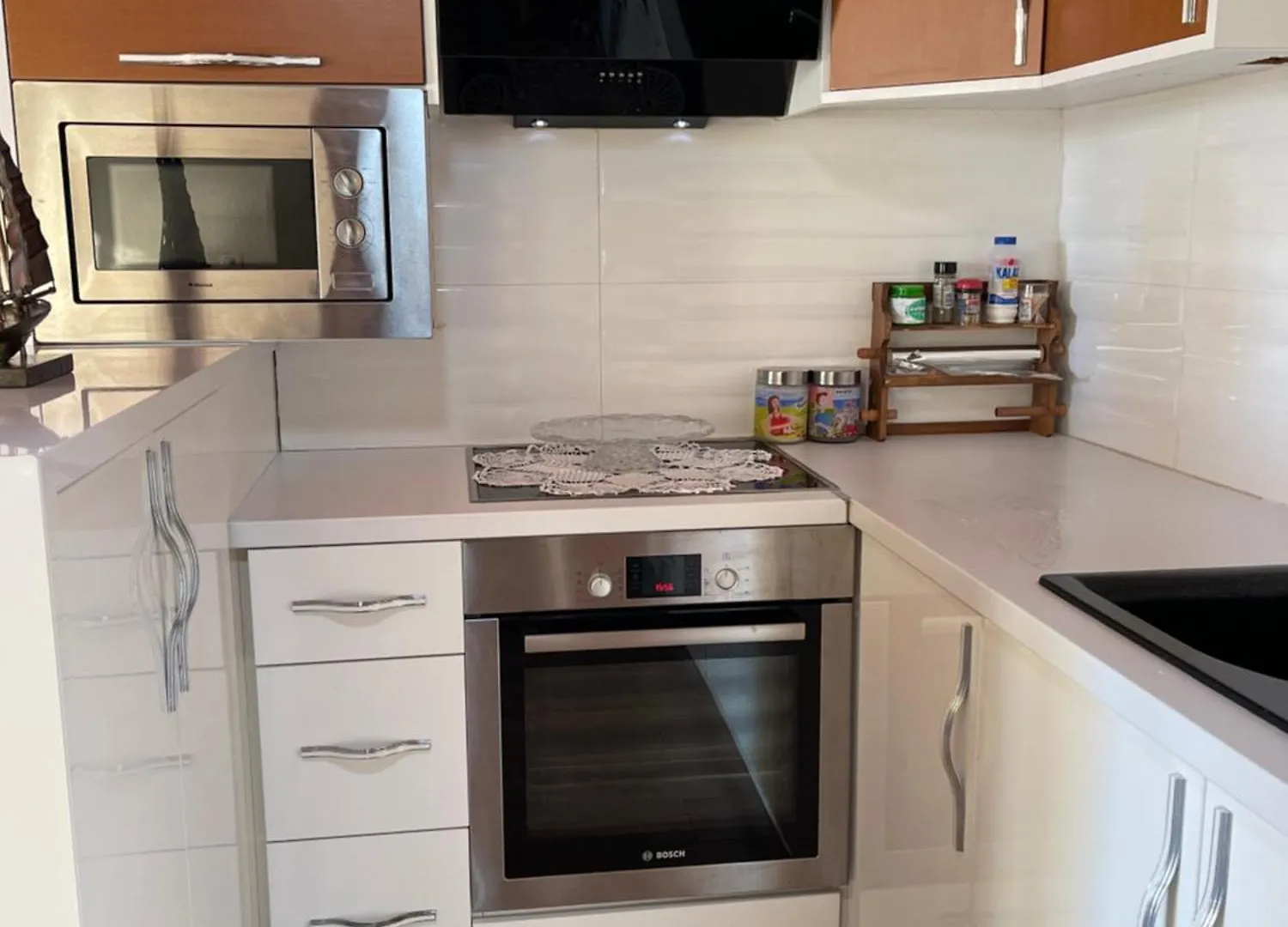 July Seaview Apartments Sarandë