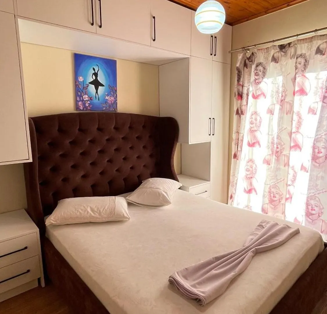 July Seaview Apartments Sarande