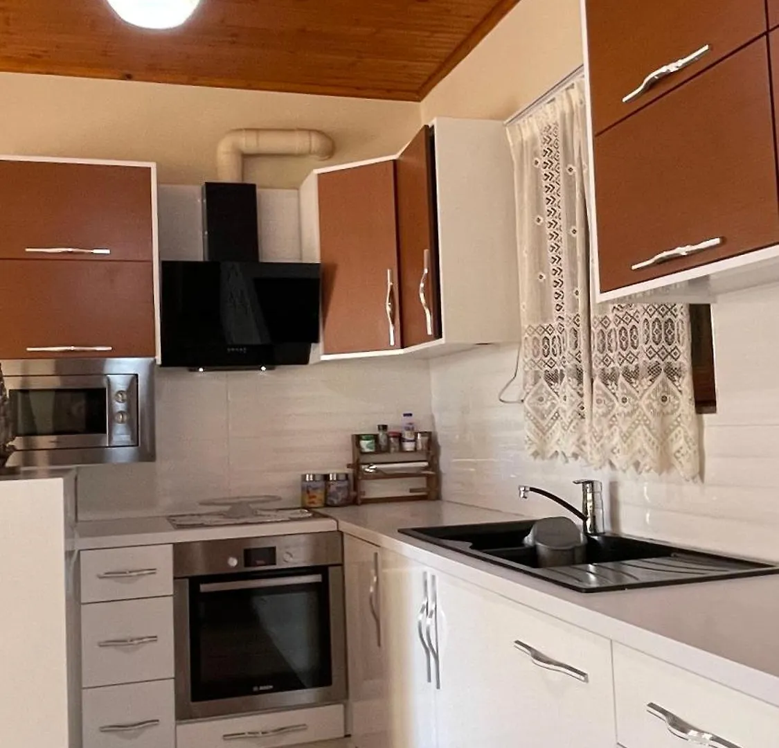 July Seaview Apartments Sarande