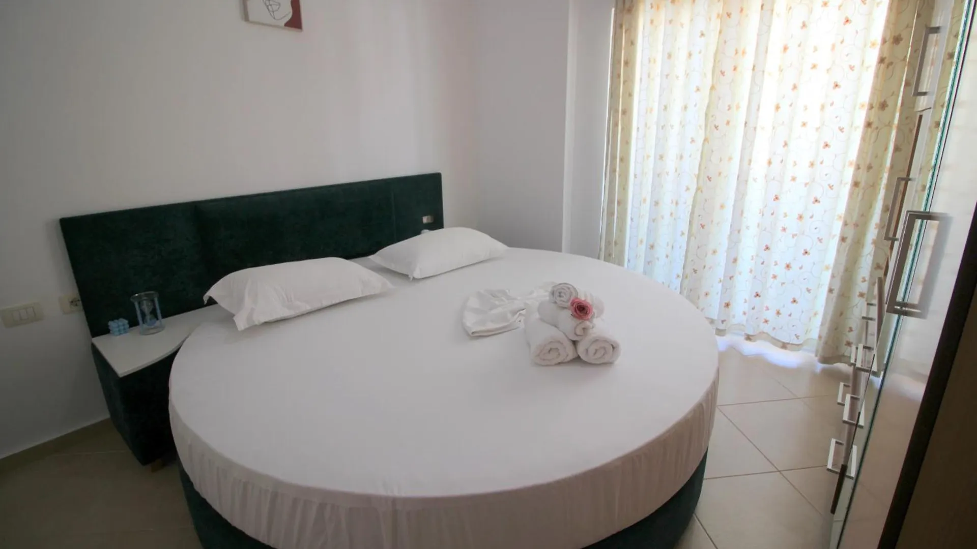 July Seaview Apartments Sarande Albania