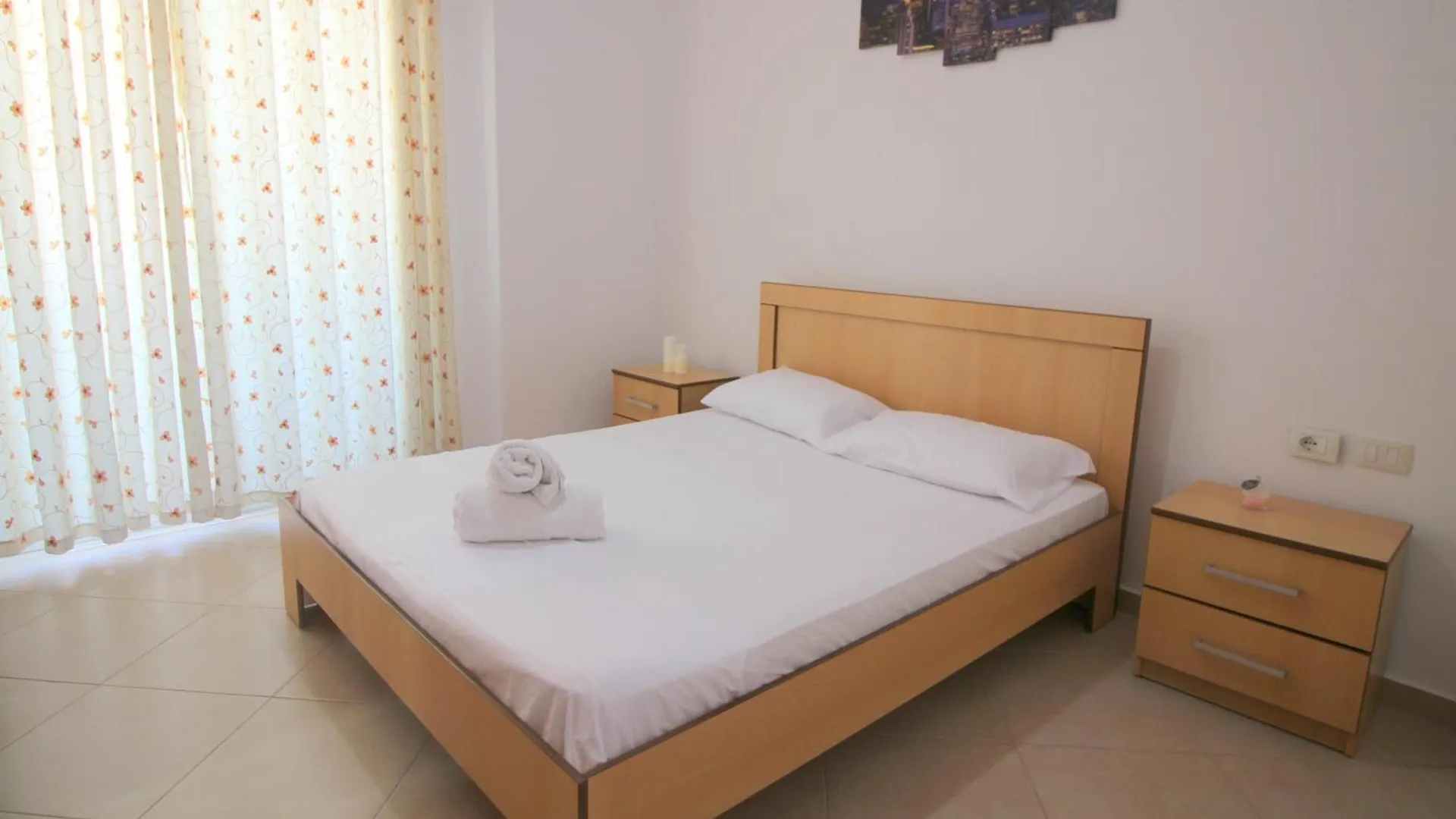 July Seaview Apartments Sarande
