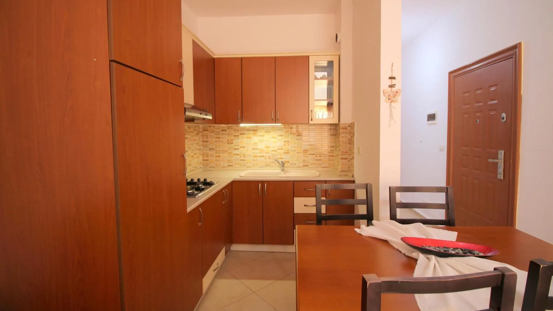 July Seaview Apartments Sarande