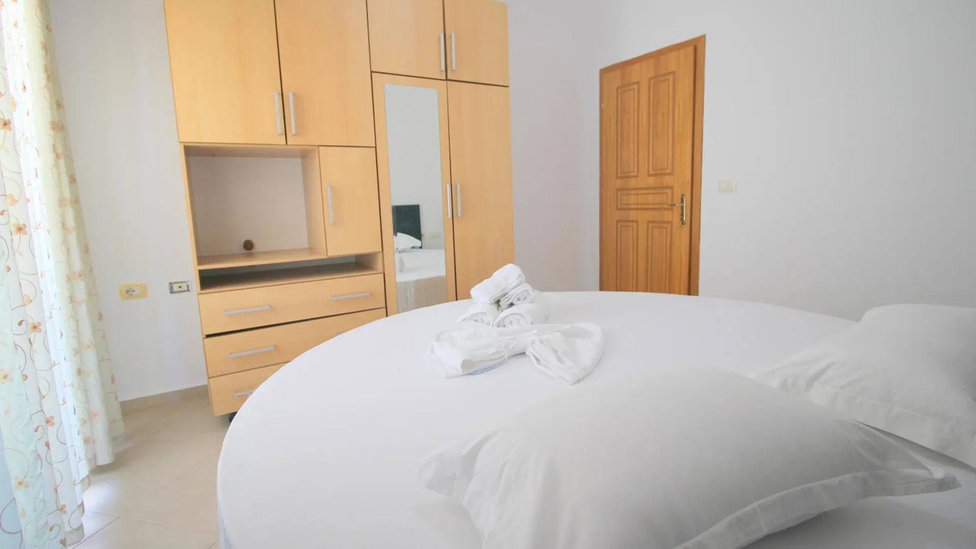 July Seaview Apartments Sarande Albania
